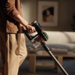 Spy Staubsauger Dyson V8 Cyclone Schwarz – Bild 4